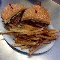 Prineville Tastee Treet Burgers Fries Ice Cream