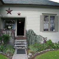 Prineville Tramps Salon